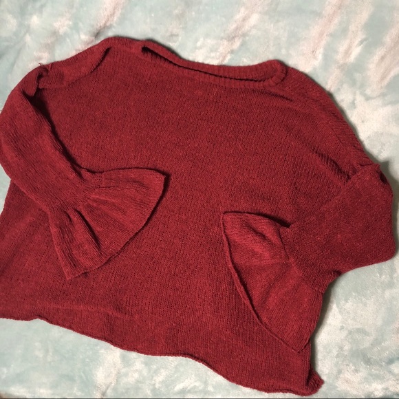 Knox Rose bell sleeve top - Picture 3 of 5